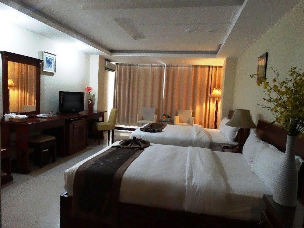Lien Thanh Hotel Ho Chi Minh City Bagian luar foto