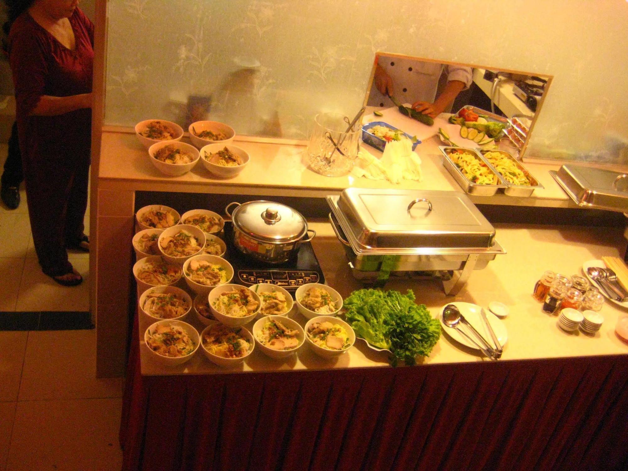 Lien Thanh Hotel Ho Chi Minh City Bagian luar foto