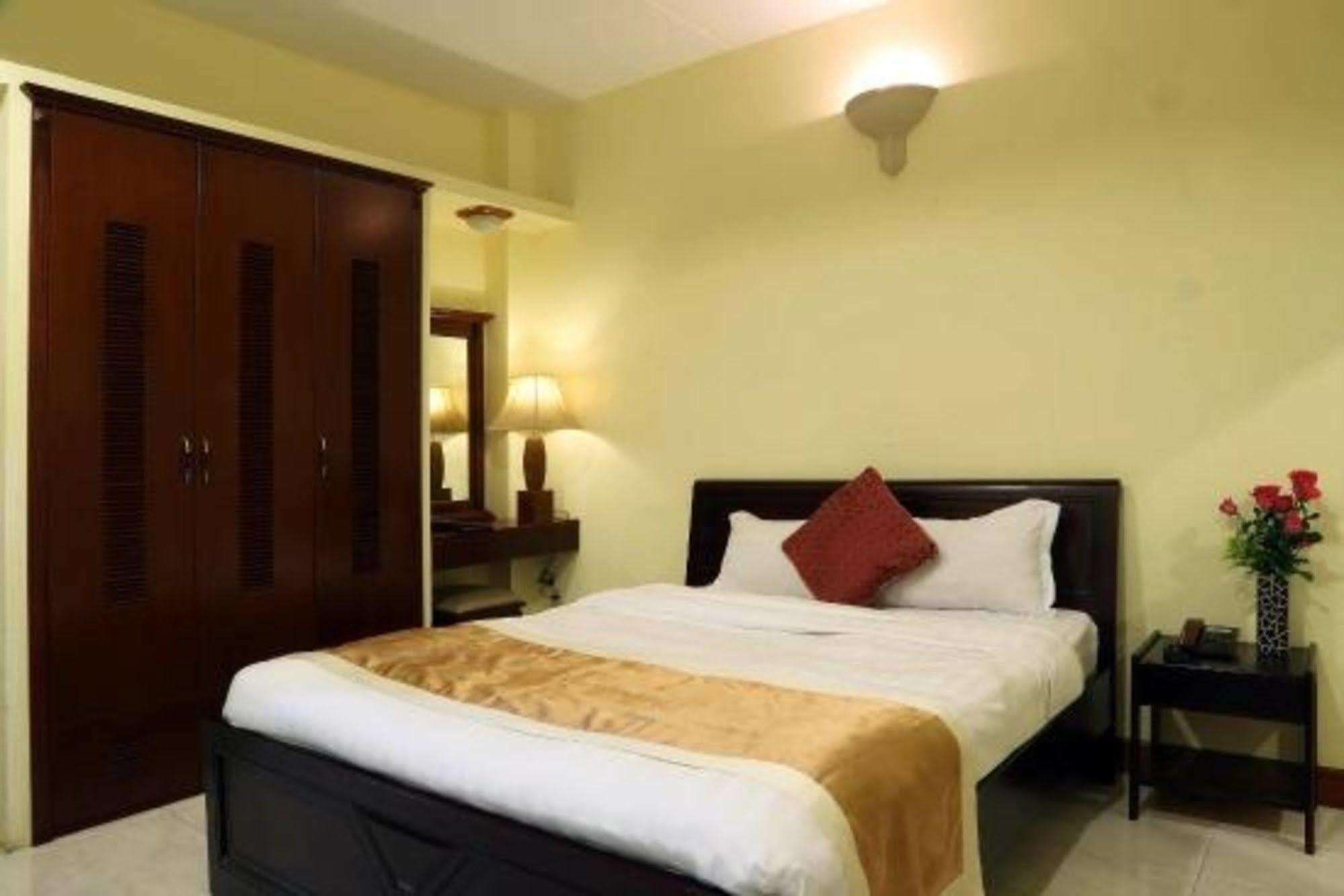 Lien Thanh Hotel Ho Chi Minh City Bagian luar foto