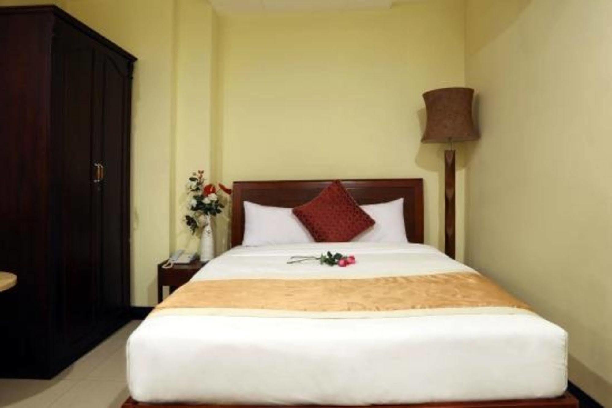 Lien Thanh Hotel Ho Chi Minh City Bagian luar foto