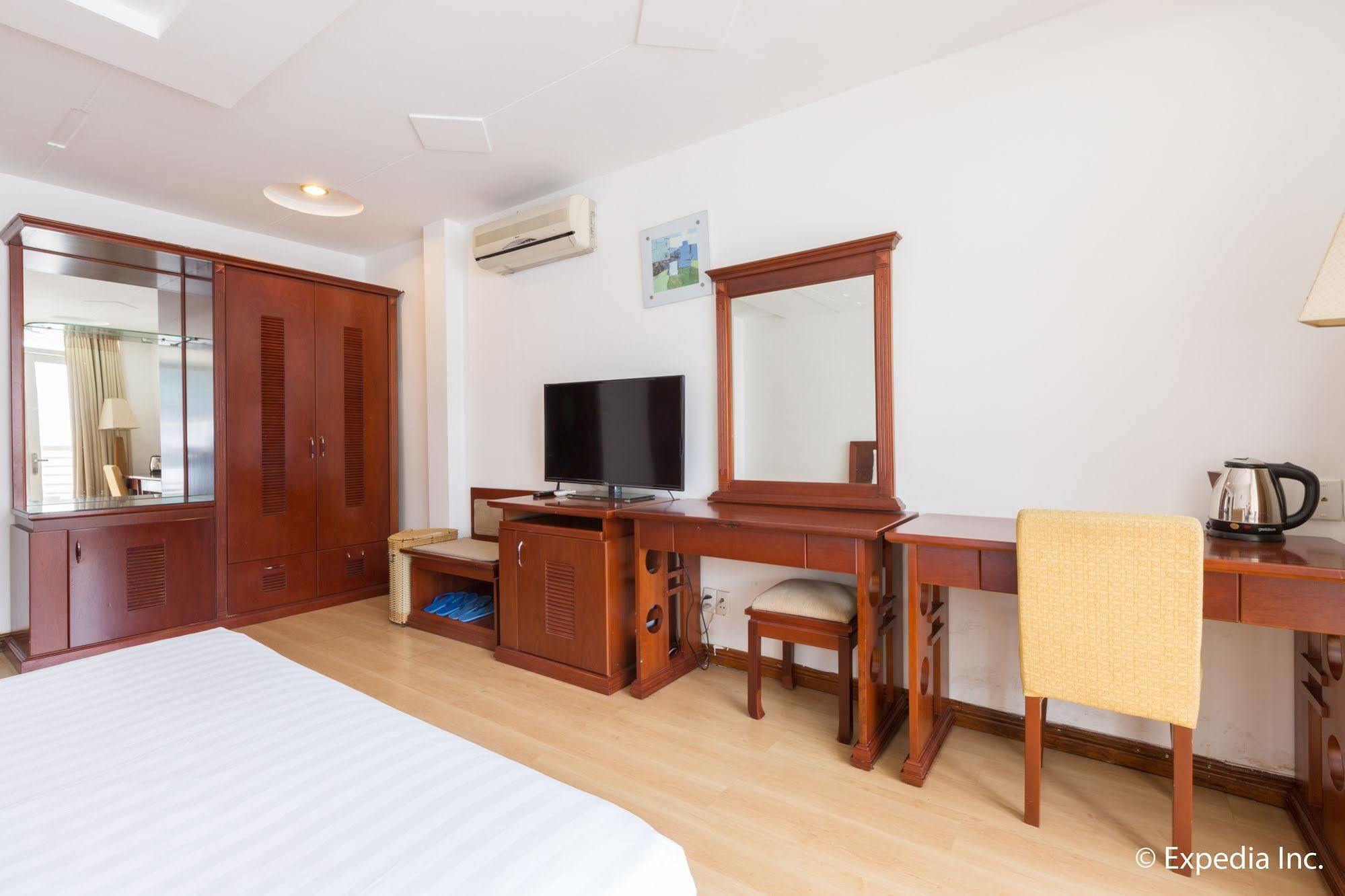 Lien Thanh Hotel Ho Chi Minh City Bagian luar foto